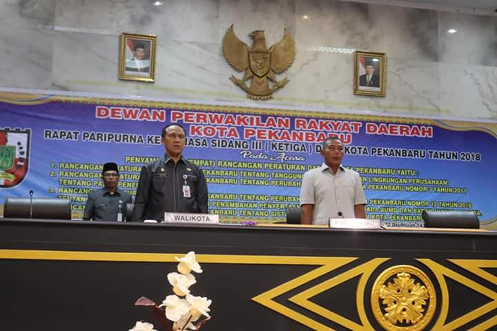 1536220140-RiauBertuah co-DPRD 1